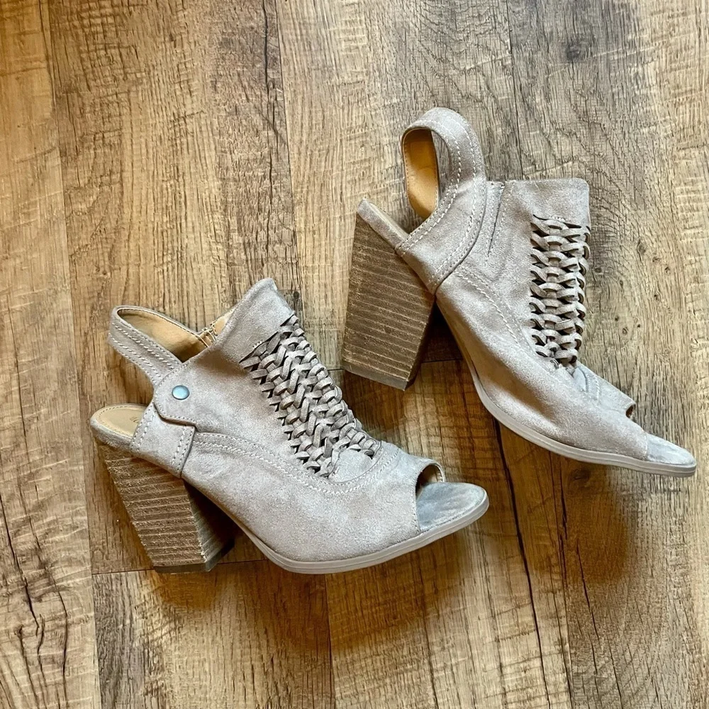 Altar’d State Tan Peep Toe Booties